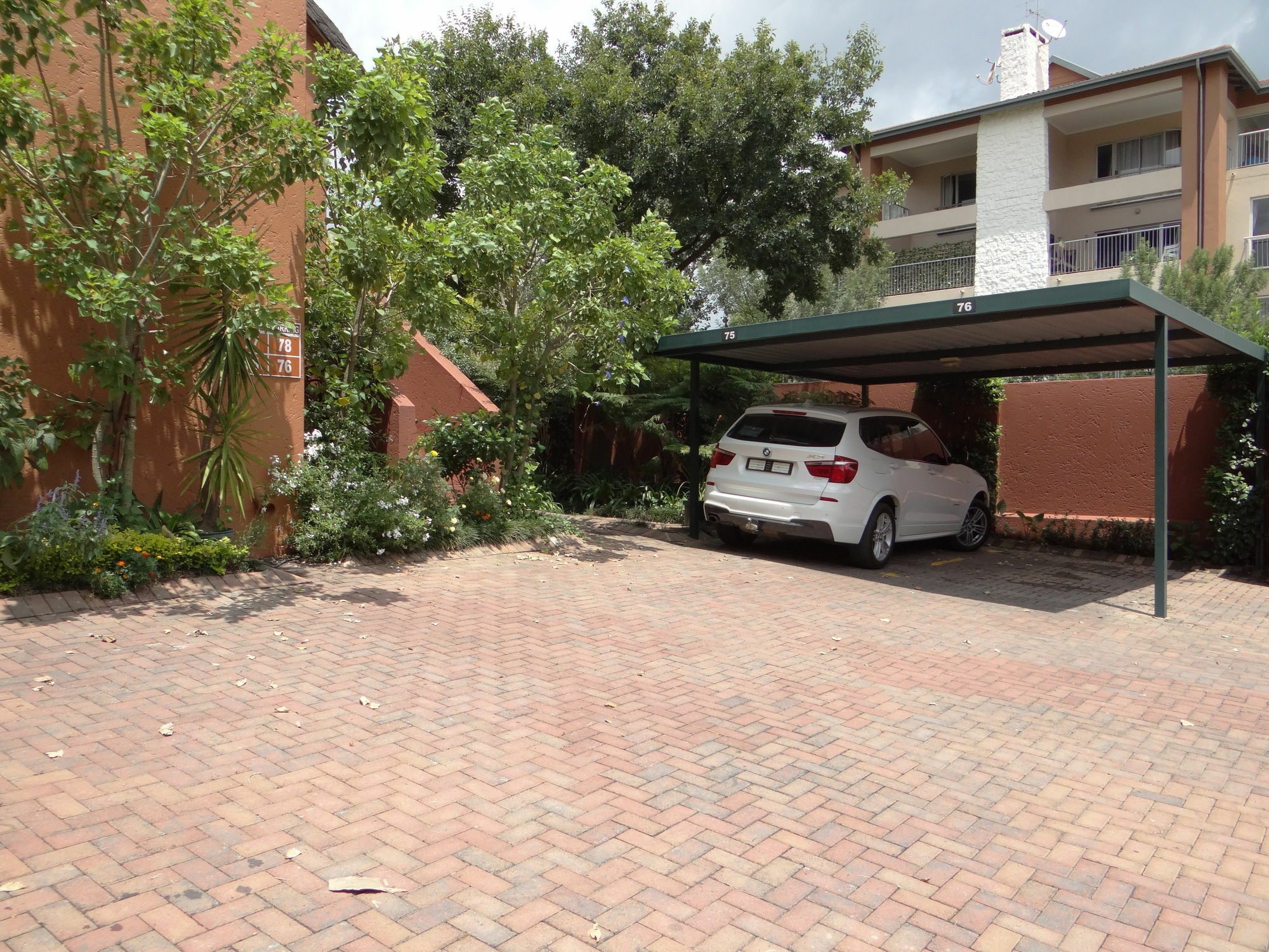 Singati Sands Sunninghill Sandton Luaran gambar