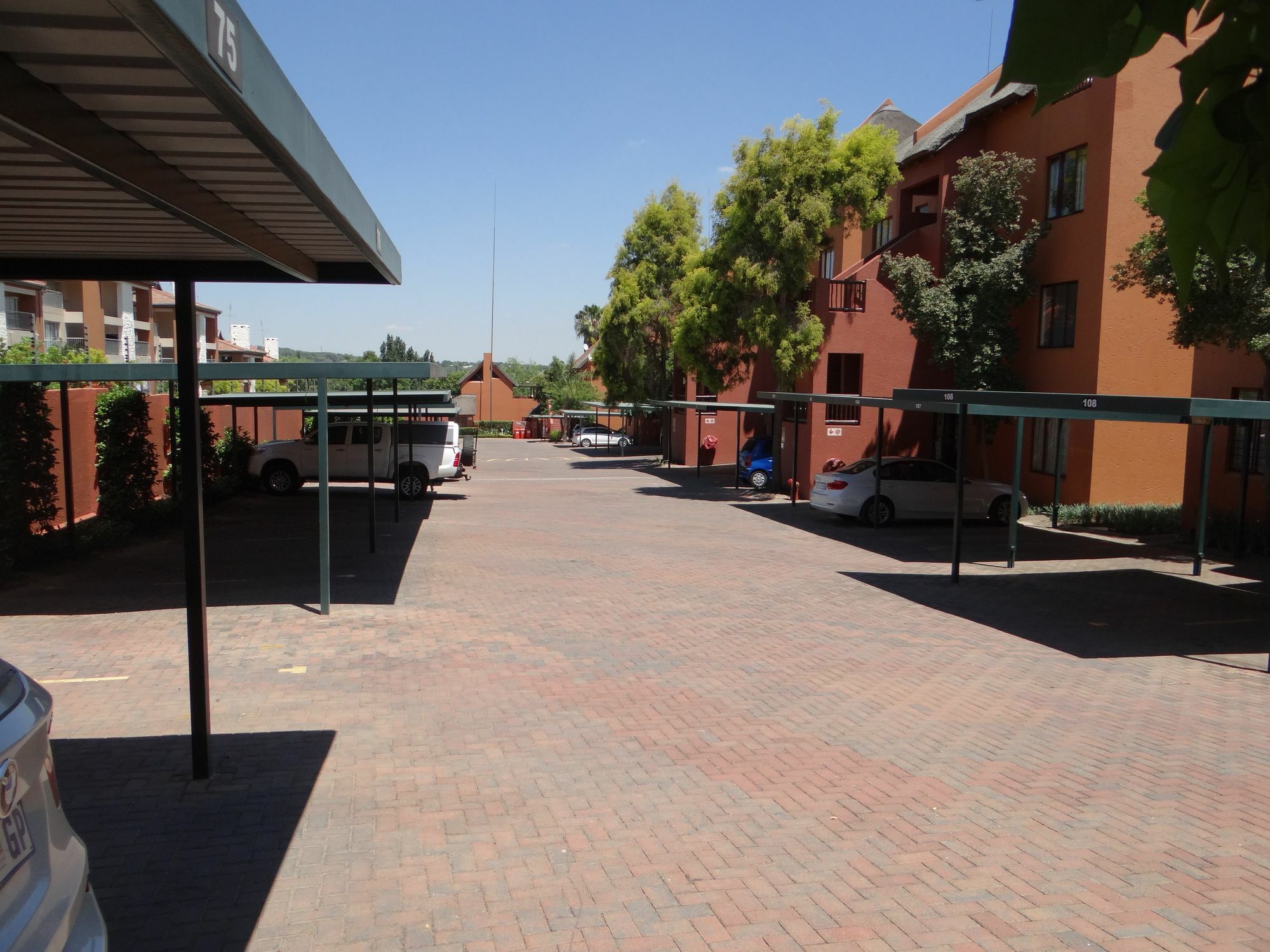 Singati Sands Sunninghill Sandton Luaran gambar